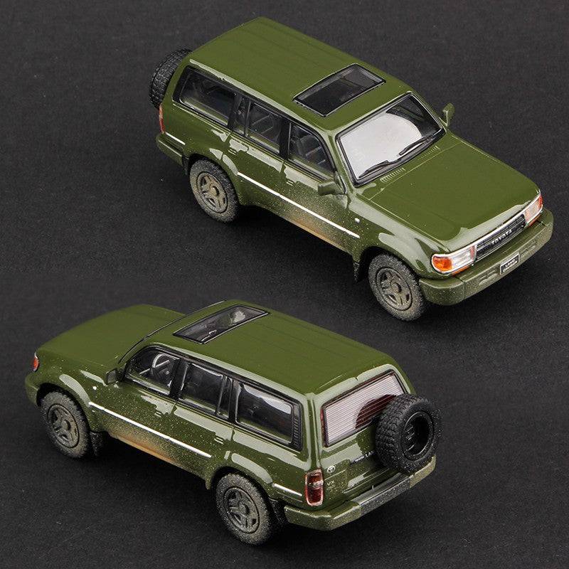 Massdi 1:64 Toyota Land Cruiser LC80 LC300 Car Model Alloy SUV Off-road Miniature Diecast Vehicles Toy Collection