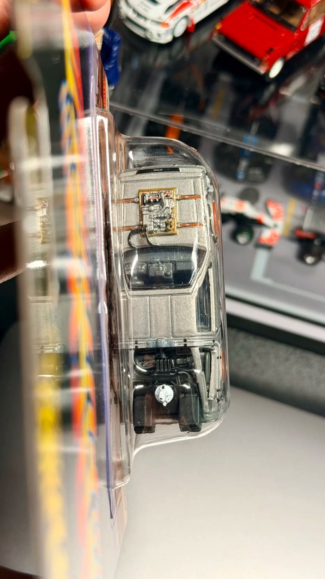 Hot Wheels Premium Réplica de Entretenimento Nave do Rick de Rick e Morty Brinquedo Colecionável de Metal Fundido Modelo Veículo Presentes