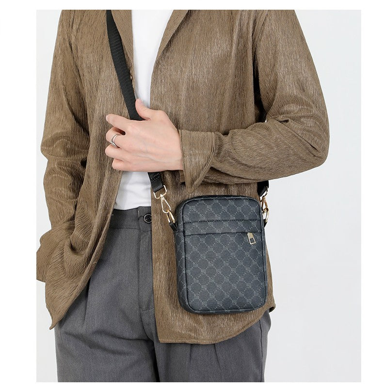 Luxury Designer Men Small Shoulder Bag PU Leather Messenger Crossbody Phone Bag For Men Vintage Style Men Handbag Bag Bolsa Sac