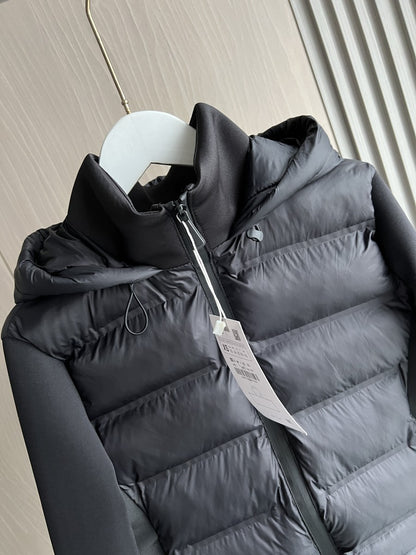 2025 Winter New Arrival  Women's Lightweight Warm Down Jacket with Long Sleeves and Zippered Hooded Sports Coat 4391742