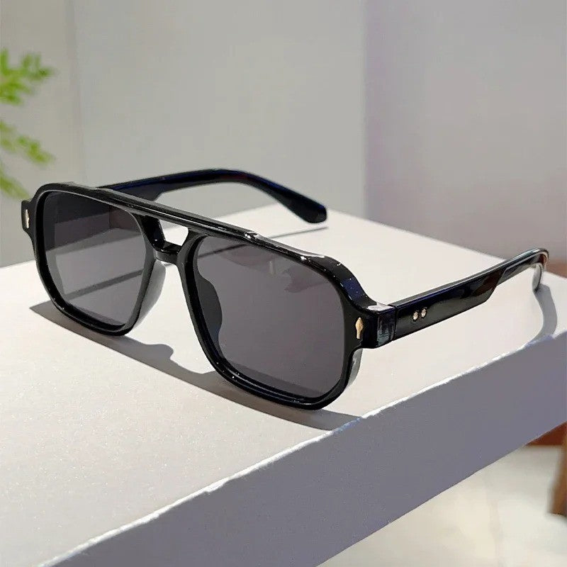 Óculos de Sol Quadrados Masculinos Vintage com Dupla Ponte, Lentes Oceânicas Verdes Modernas UV400, Óculos Femininos com Rebites da Moda
