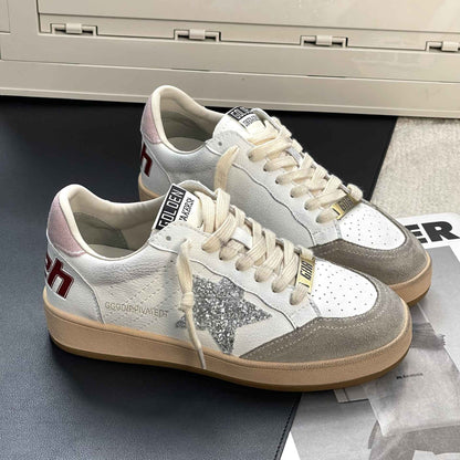 Sapatilhas de Couro Casual de Porco com Estrela Patchwork Cores Esfregadas Estilo Colegial Feminino Branco Antigo