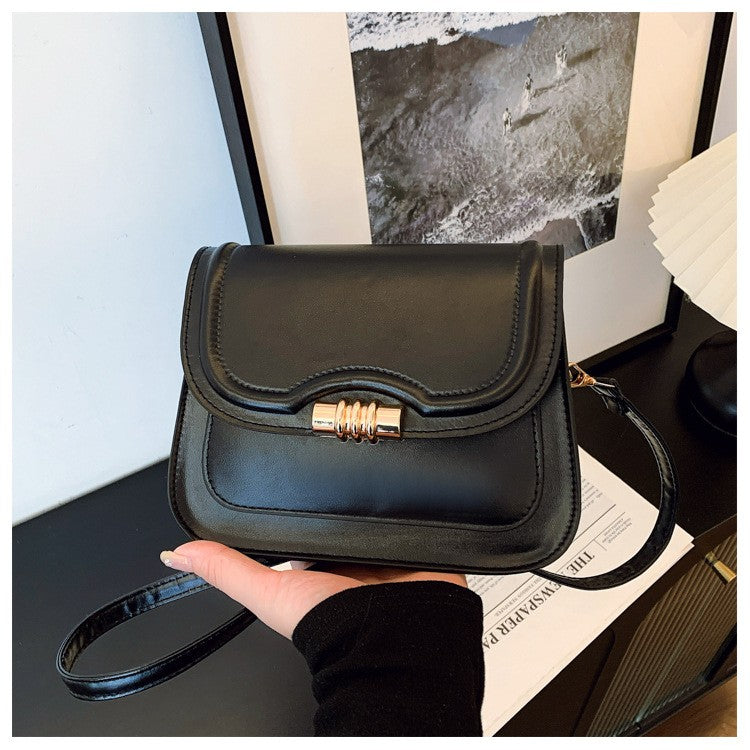 Latest Retro Crossbody Bag for Women High End Fashion Saddle Shoulder Handbag Unique Design