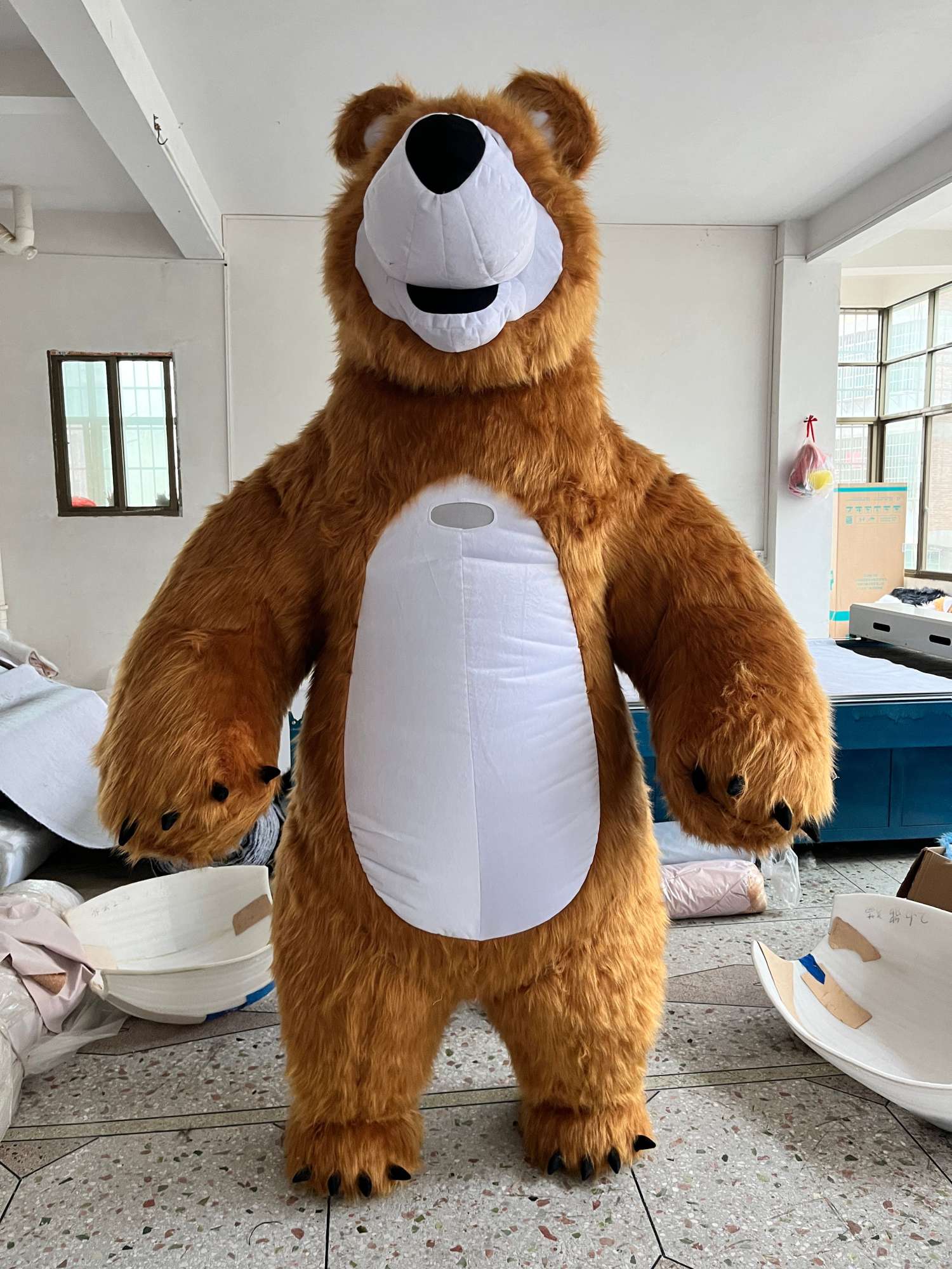 Inflatable Masha Bear Mascot Costume, A Walking Cartoon Doll Costume Suitable For Role-Playing, Applicable To Commercial Promoti