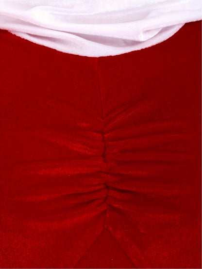 Santa Claus's European and American temperament is red. Christmas party is slim, hooded dress and women's dress.