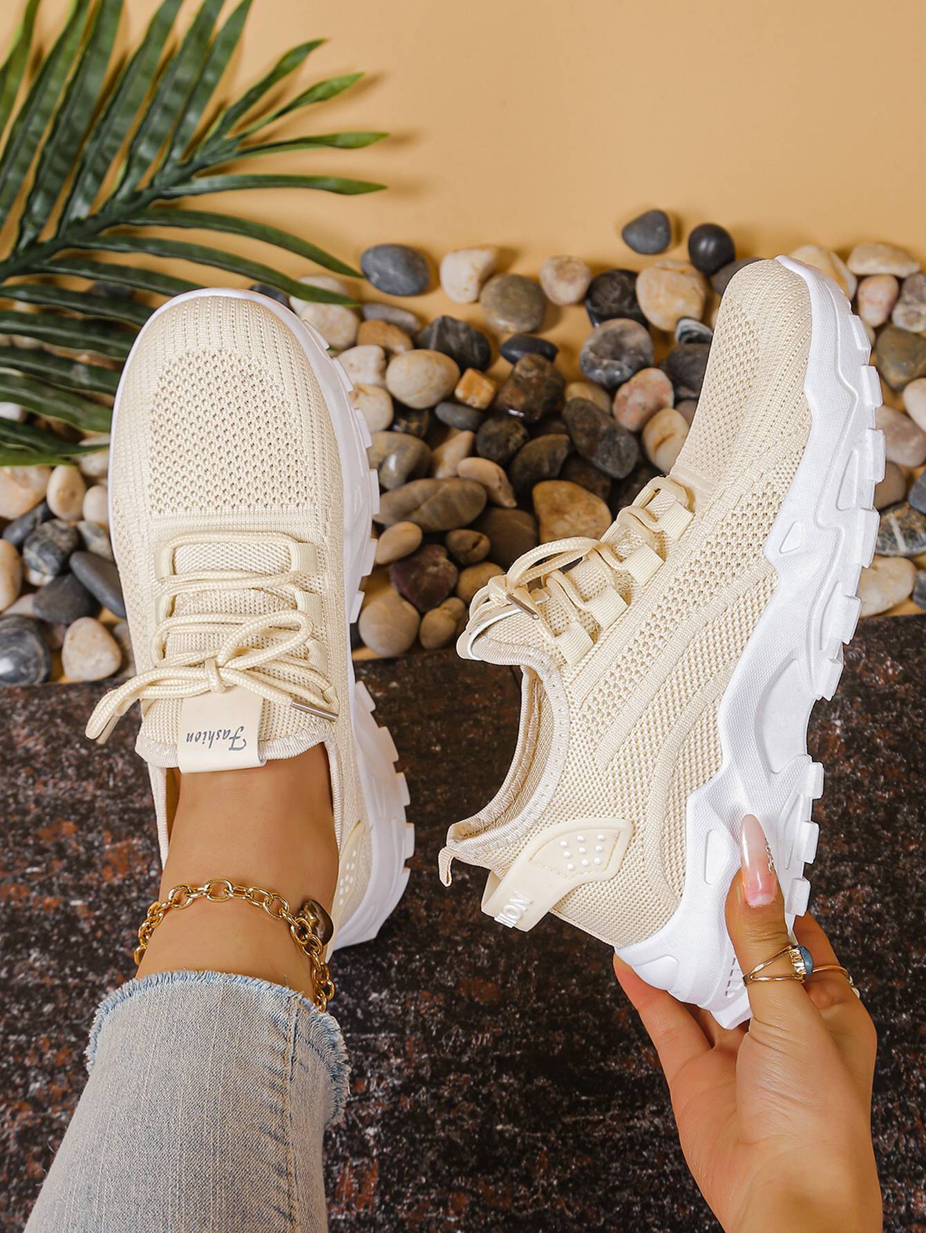 Ladies shoes women's sneakers shoes woman 2025 Solid color increases height and is versatile cheap shoes clearance free shipping