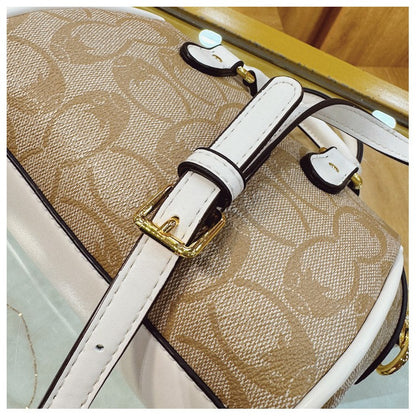 Classic Retro Boston New Small Bag Casual and Versatile Temperament Good Look Popular Hot Style Crossbody Bag