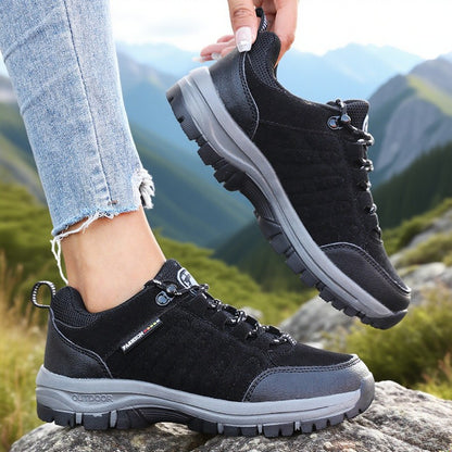 Women's Anti Slip Hiking Shoe Retro Wedge-shaped Platform Outdoor Sneakers Comfortable Breathable Camping Hiking Shoes for Women