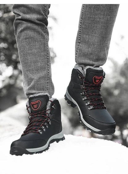 Botas de inverno masculinas com pele quente, antiderrapantes, sapatos casuais de trabalho masculinos, tênis de couro impermeáveis, botas de cano alto, tamanhos grandes