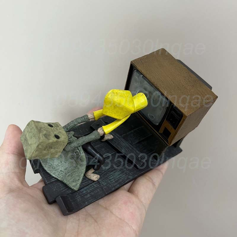 Jogo Quente GK Little Nightmares Anime Figure Six Maya Yamaoka Mono Action Figure Modelo Brinquedos Presente de Natal Decoração de Quarto