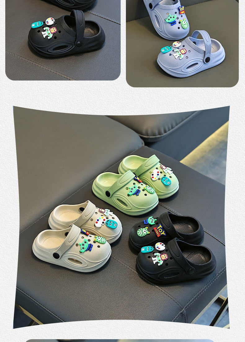 Children's Slippers New Home Girls Baby Indoor Non-slip Boys Cool Slippers Go Out Boys Hole Shoes