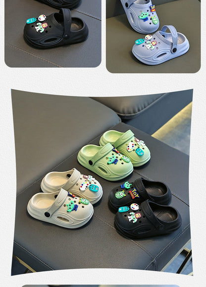 Children's Slippers New Home Girls Baby Indoor Non-slip Boys Cool Slippers Go Out Boys Hole Shoes