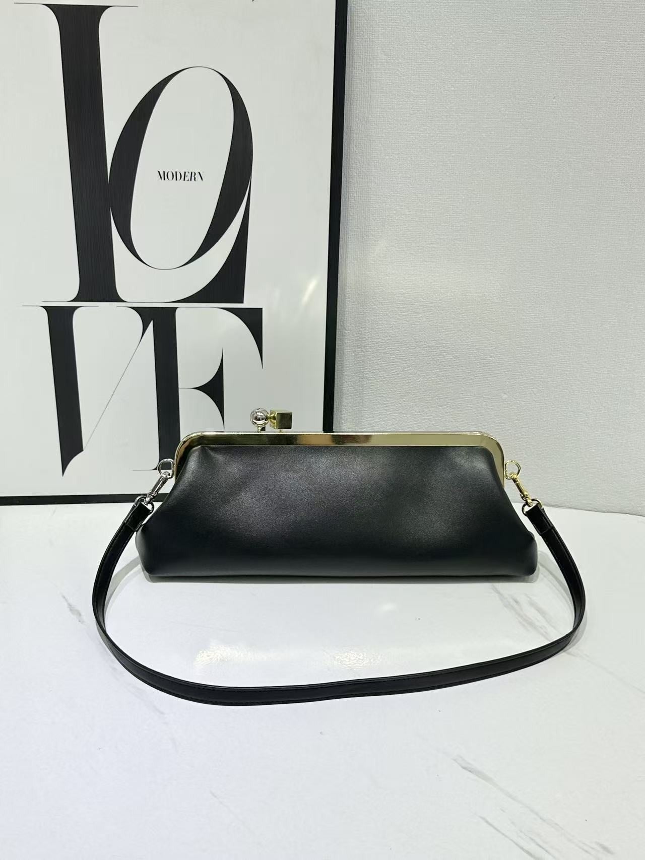 Fashion Long Clutch Bag for Women Luxury Designer Kiss Clip Handbags Luxury Pu Leather Underarm Shoulder Bags Trend Party Purses