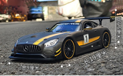 Motornax 1:24 Mercedes-Benz AMG GT3 Alloy Car Diecasts & Toy Vehicles Car Model Miniature Scale Model Car Toys For Children