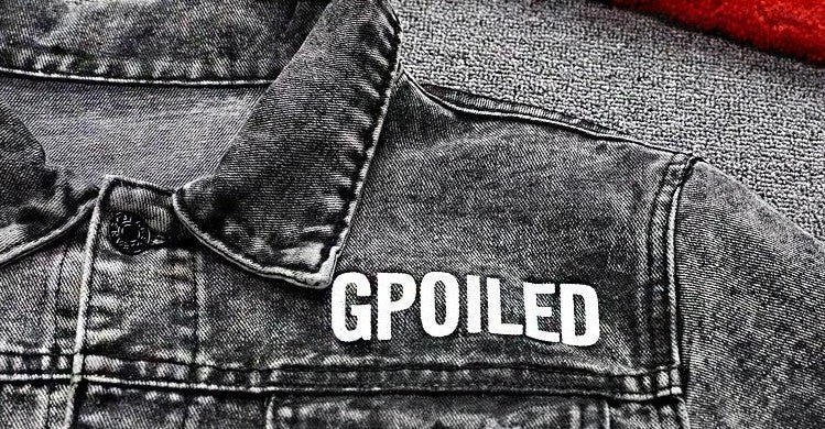 Jeans Coat for Men Hip Hop with Print Ripped Button Black Hole Denim Jackets Man Size L Large Lxury Worn Cowgirl Fast Delvery G