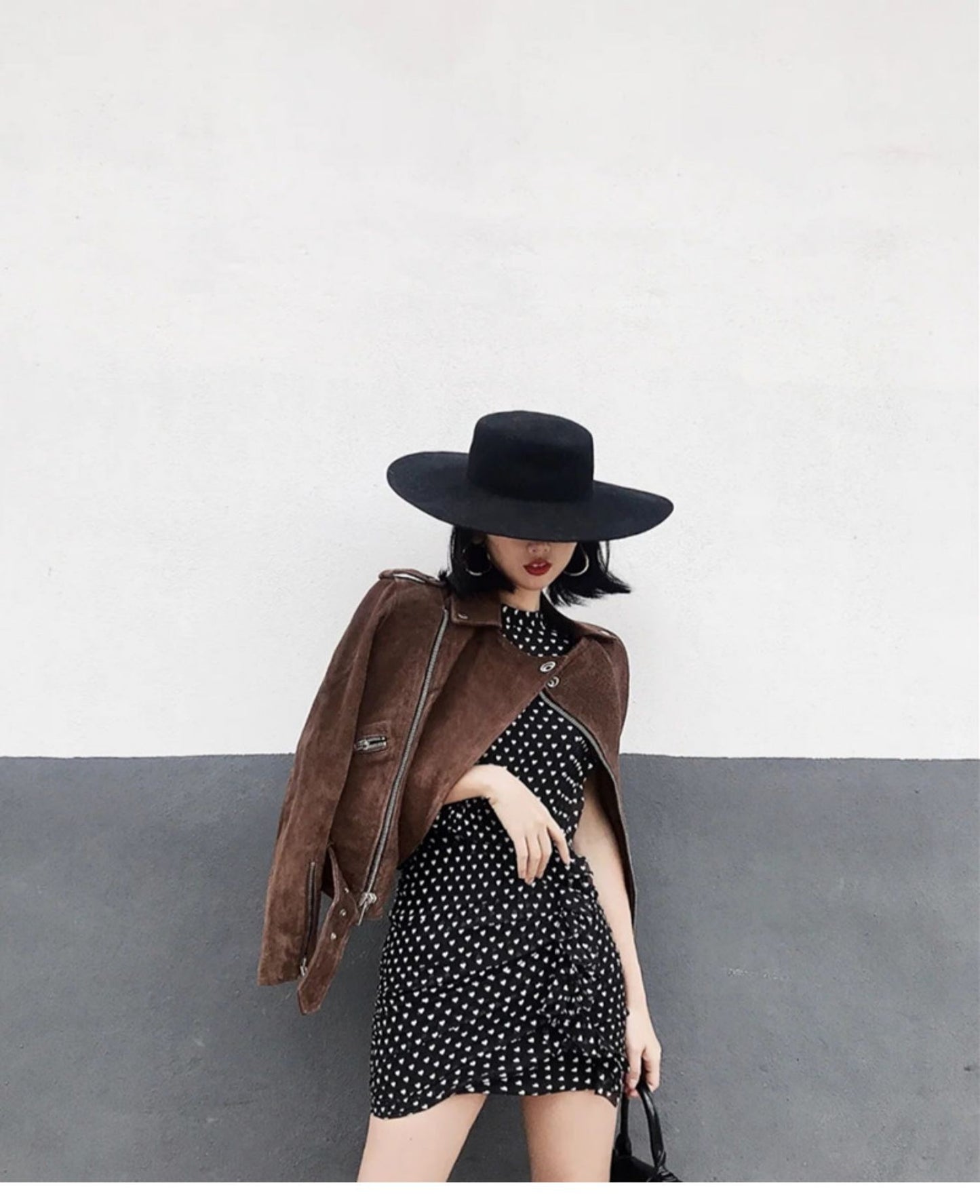 2025   Flatcap New French Elegant Flat-top Cap Dame Hat Retro Wide Brim Felt Hat Women