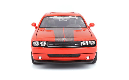 Maisto 1:24 2008 Dodge Challenger simulation alloy car model crafts decoration collection toy tools gift