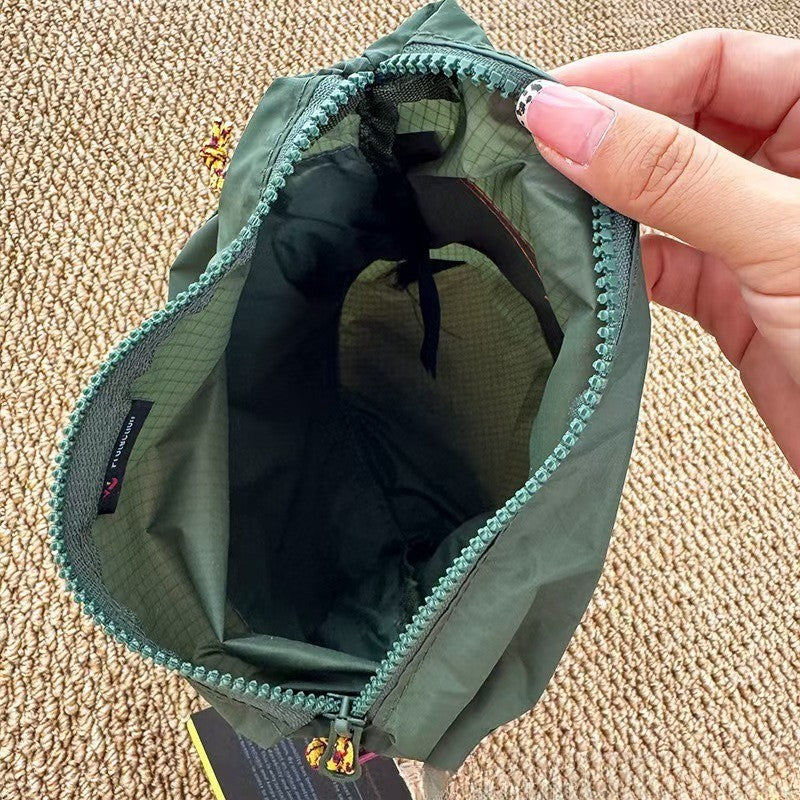 2025 New Ultra-Light Unisex Single-Shoulder Crossbody Bag, Hollow Mesh Color-Blocked Men's Cycling Travel Messenger Bag