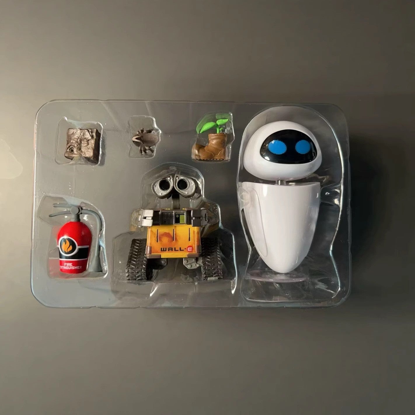 Conjunto de bonecos WALL E e EVE em PVC, brinquedos colecionáveis, 9 cm