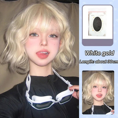 Peruca Sintética Lolita Curta Cacheada 12 Polegadas Doce E Adorável Dourado-Branco Natural Fofa Cabelo Ondulado Cosplay Peruca De Cabeça Cheia Para