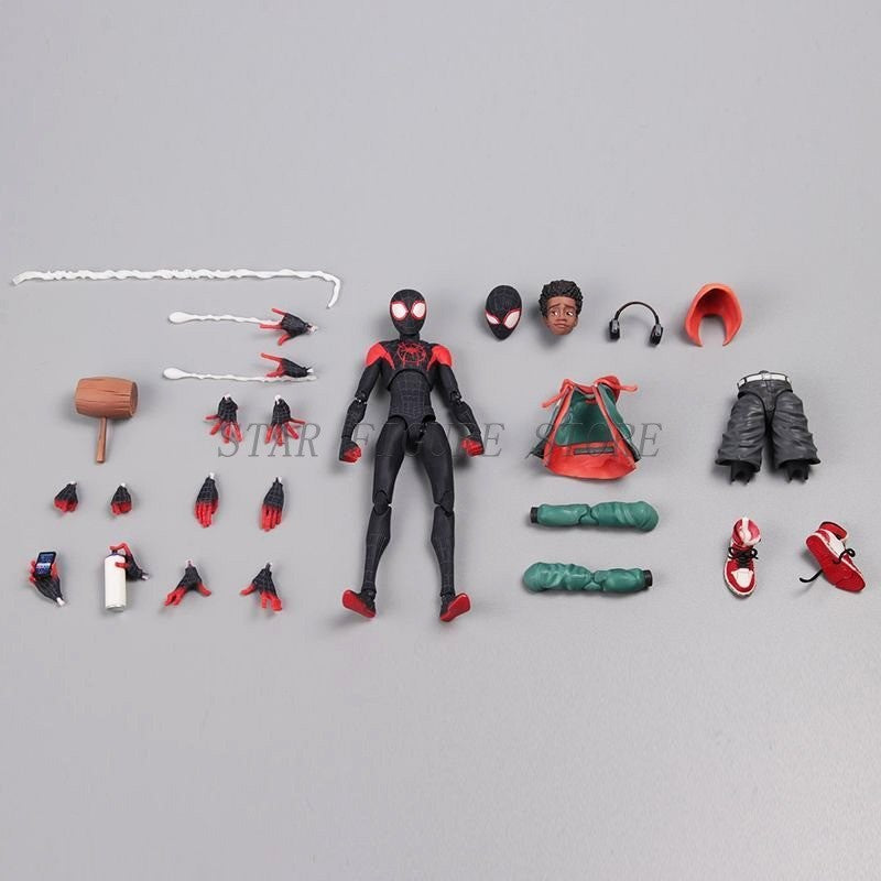 Coleção de Bonecos de Ação Sv Action Spider-Man Peter Parker Sentinel Marvel Homem-Aranha no Aranhaverso Brinquedos Modelo de Estatueta