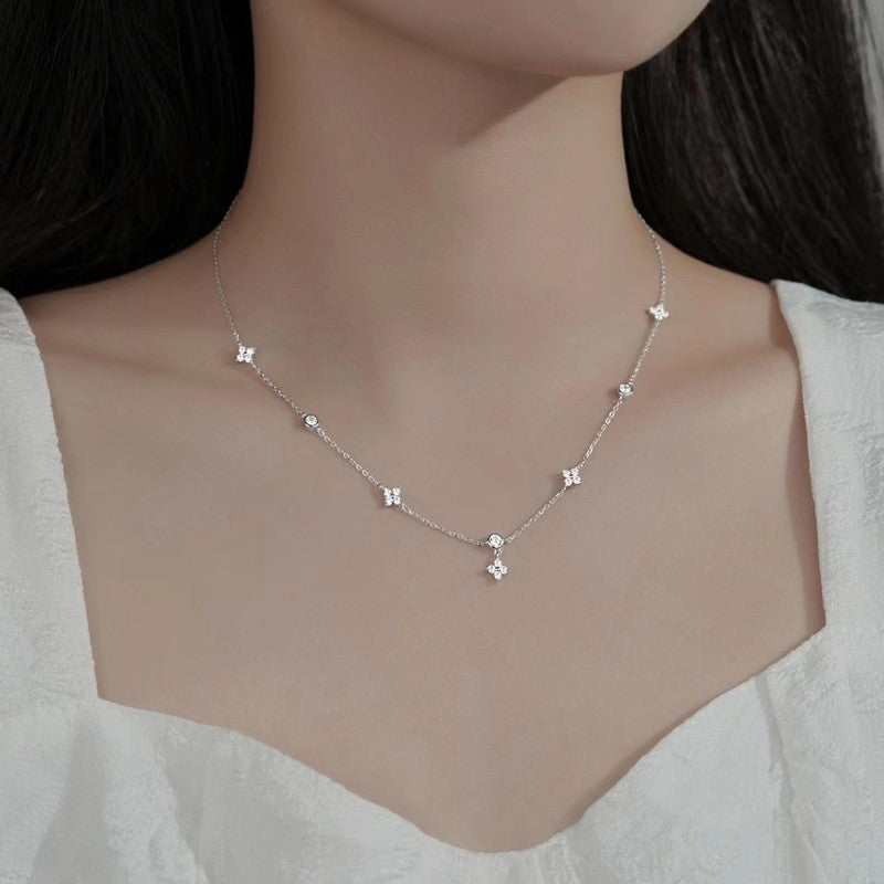 LGKGL Colar de Prata Esterlina 925 Banhado a Ouro 18K com Zircônias Brilhantes em Formato de Flor para Mulheres e Meninas Joias Exquisitas para Festas Presentes