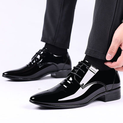 Sapatos Sociais Masculinos de Amarrar em Couro Envernizado Preto Bico Fino Estilo 2025 Preço Baixo Luxo Designer Escritório Terno 39 Masculino