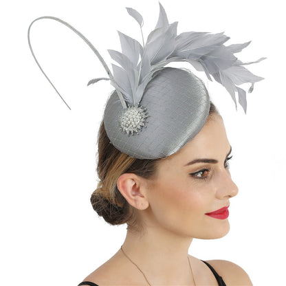 Lindo Fascinador de Cabelo de Cetim Magenta Festa Noturna Formal Chapéu para Senhoras de Igreja Chapéu de Casamento Nupcial com Penas