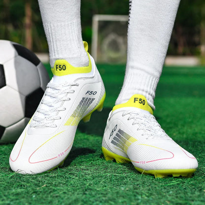 Men Professional Soccer Shoes Society Cleats Outdoor Football Shoes Society Cleats Grass Training Football Field Boots Sneaker