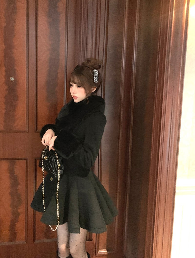 Vintage Black Wool Blends Coats Women Elegant Faux Collar Woolen Jacket Korean Long Sleeve Outerwears Winter Design Overcoat New