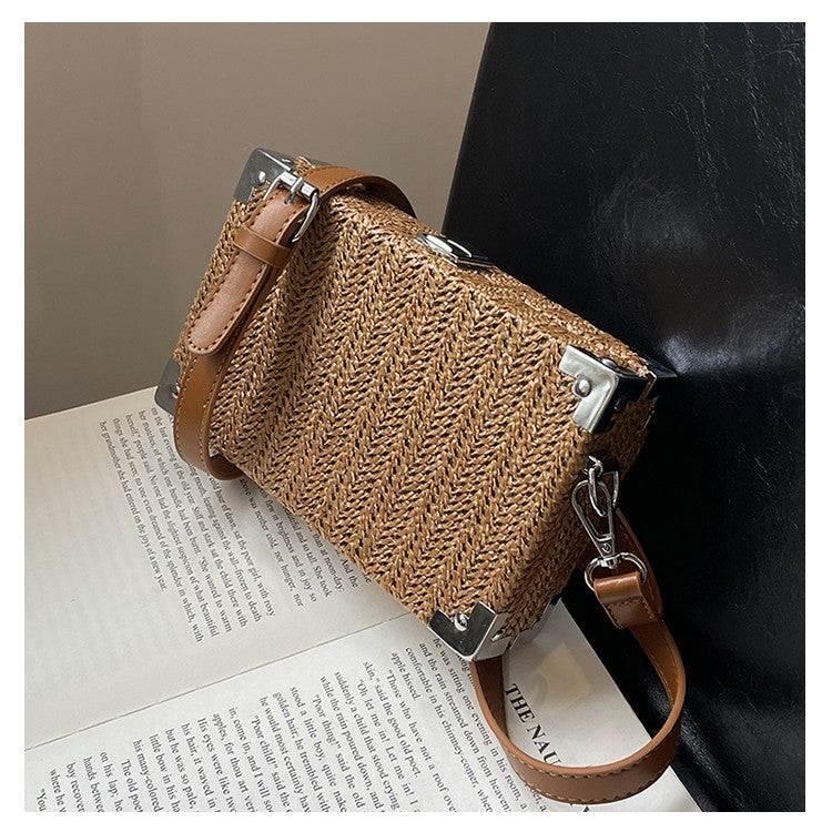 Couple's Sling Bag Straw Weaving with Corner Metal Decoration Boxy Shape Doctor Bag for Date Back to School Party Shoulder Bag