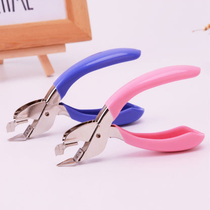 1PC Staple Removers Staple Pull Office Staple Removal Tool Hand-held Comfort and Energy Saving, no Damage to Paper, Office Suply