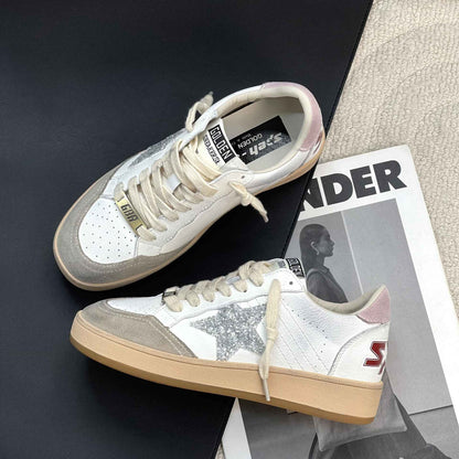 Sapatilhas de Couro Casual de Porco com Estrela Patchwork Cores Esfregadas Estilo Colegial Feminino Branco Antigo