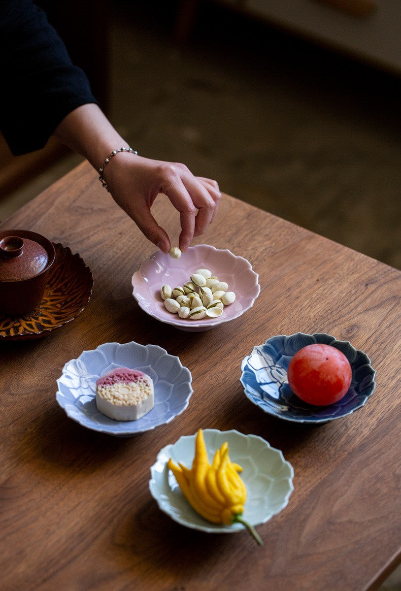 Ceramic Lotus Fruit Dishes Handmade Pastry Plate Self-help Display Home Table Decoration Trays Sharing Plate Supplies Gift Craft