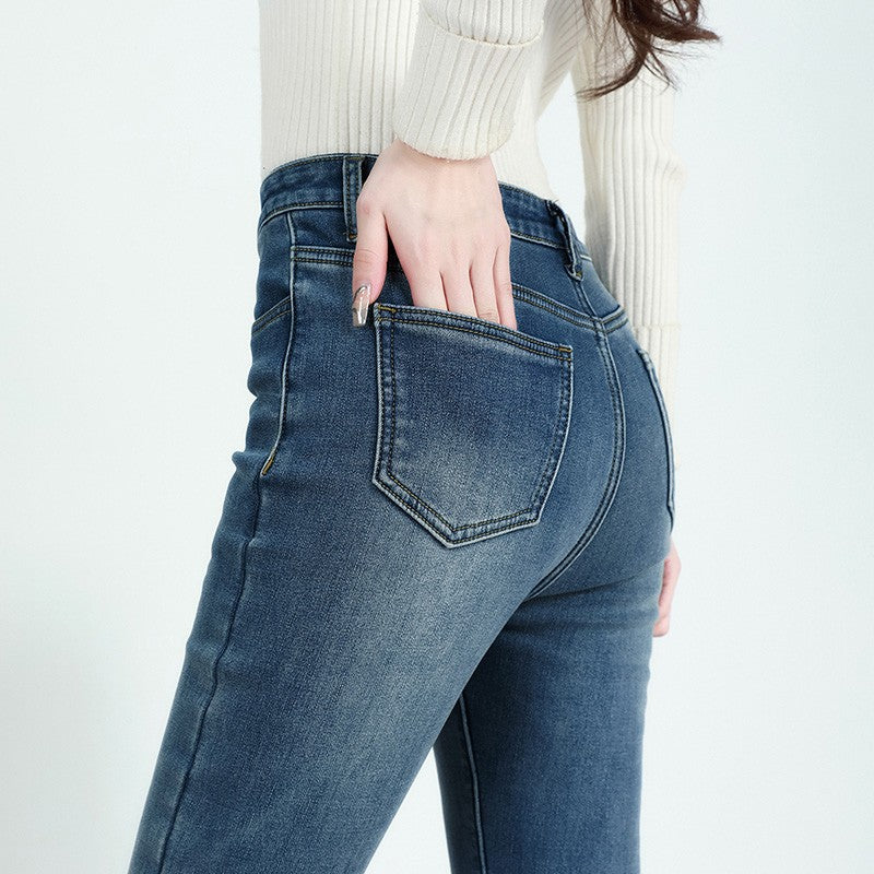 Winter Female Thin Snow Warm Plush Jeans Lady Chic Fleece Flared Pants Girls Korean High Waist Straight Leg Denim Trousers