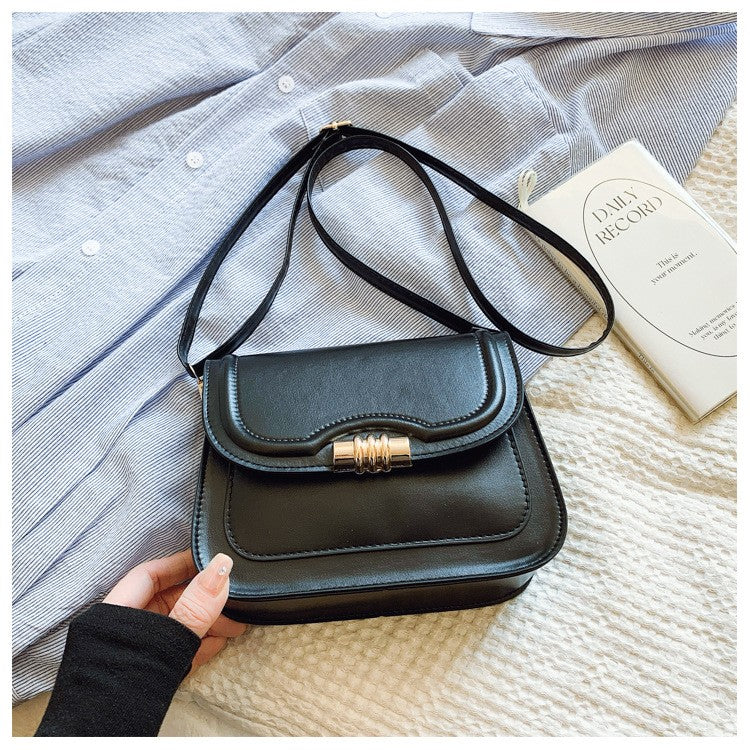 Latest Retro Crossbody Bag for Women High End Fashion Saddle Shoulder Handbag Unique Design