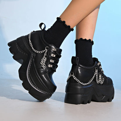 Gothic Punk Chunky Sneakers for Women Black Chain Decor Platform Sports Shoes Woman Thick Sole Non Slip Punk Sneakers Plus Size
