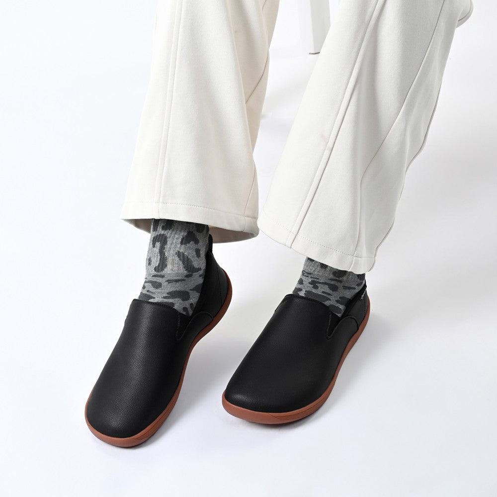 Oiaano  Wide Toe Men Minimalist Shoes  Comfortable Sneakers Leather Casual Shoes Black Slip On Leisure Loafers  Drive  Office