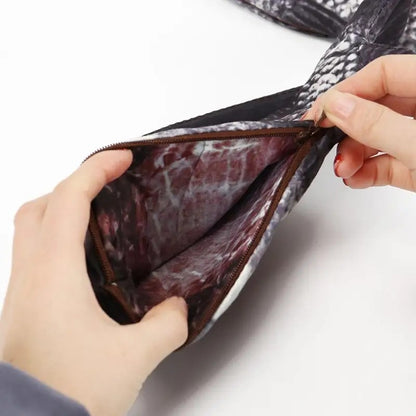 Carp Pen Bag Realistic Fish Shape Make-up Pouch Pen Pencil Case With Zipper Makeup Pouch Casual Gift Toiletry Wash Funny Handbag