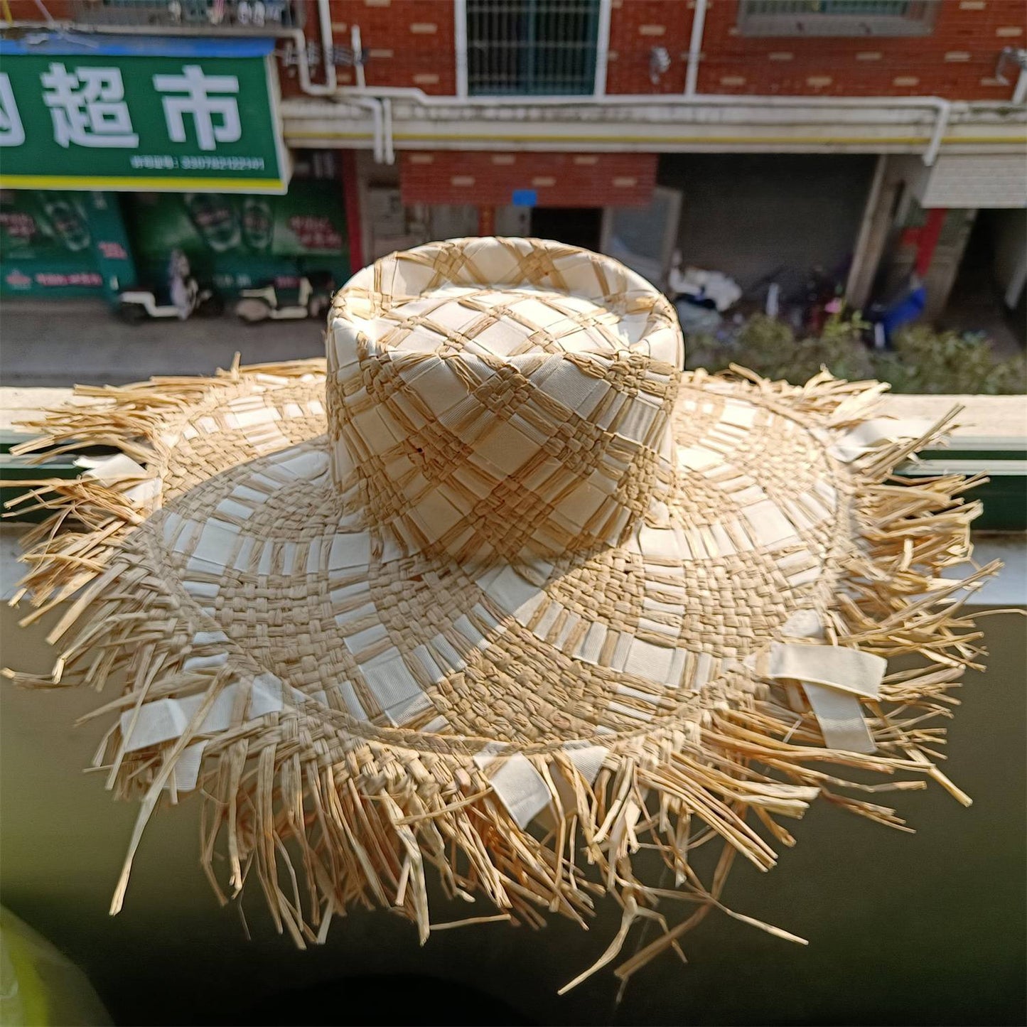Straw hat women summer Large eaves beach vacation photo sunscreen straw hat personality European style foldable beach hat