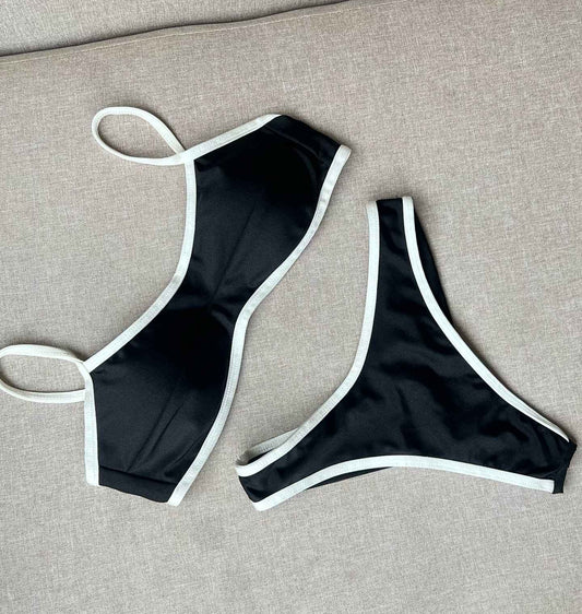 2025Sexy Bikini Women Swimsuit Female Swimwear Bandeau Biquini Thong Bathing Suit Shiny Swimming Suits Halter Bodysuit Beachwear