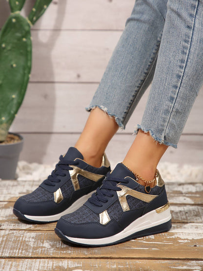 New Big Size Women Sneakers Breathable Lace-up Casual Sneakers Outdoor Lightweight Shoes Women Walking Anti-slip Platform Shoes