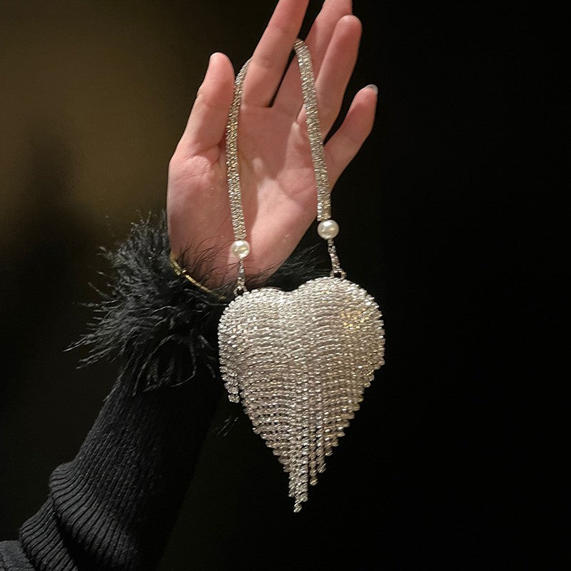 Luxury Small Bling Heart Shape Rhinestones Evening Clutch Purse Ladies Fashion Bag For Women Chain Shoulder Bag Party Gift