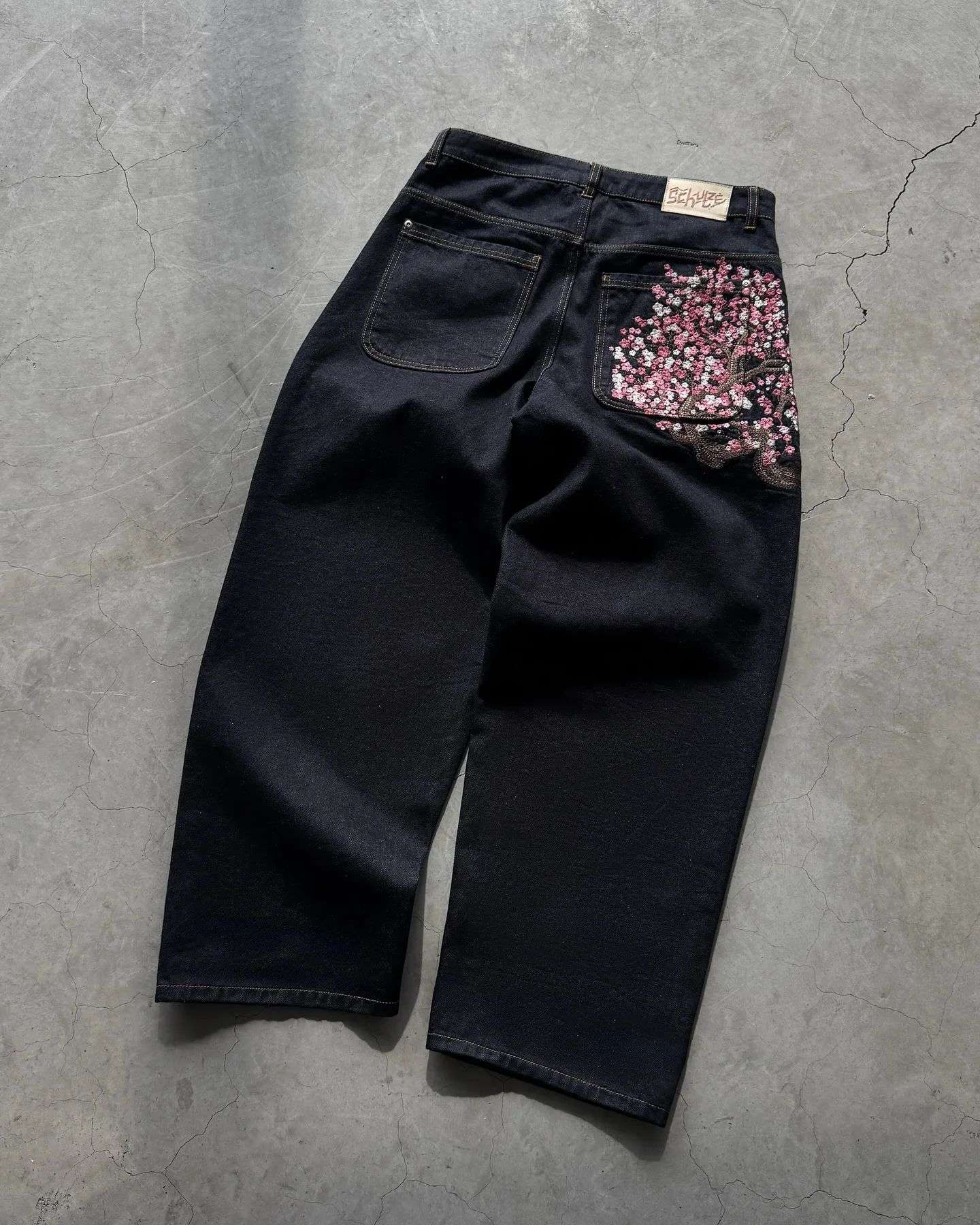 Y2K Baggy jeans Cherry Blossom Selvedge Embroidery Denim Pants men women denim fabric American Hiphop Streetwear Wide Leg Jeans