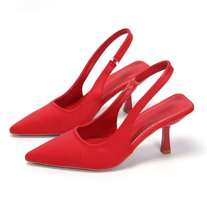 2024 Novas Sandálias Femininas Sexy de Salto Alto com Bico Fino Luxuosas, Scarpins Rasos da Moda, Sapatos Femininos de Festa e Casamento com Salto Agulha