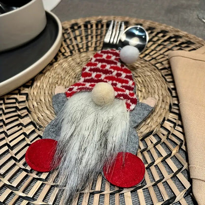 Um conjunto de 6 talheres (garfo e faca) temático de anões com um saco de armazenamento de tecido - talheres xadrez vermelho e branco, adequado para o Natal