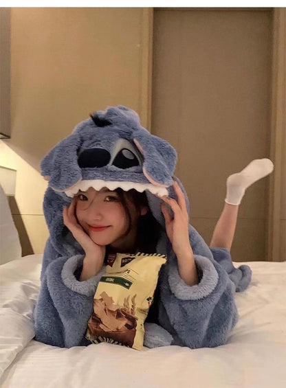 Disney Stitch Winter Pajamas Cartoon Autumn And Winter Cute Coral Thickened Velvet Long Home Clothes Pajamas Girls Home Clothes