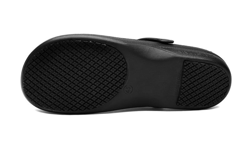 Pure Black Anti Skid Rubber Sandals Chef Shoes Kitchen Cook Waterproof Garden Shoes Clogs Without Holes Plus Big Size 47 48 49