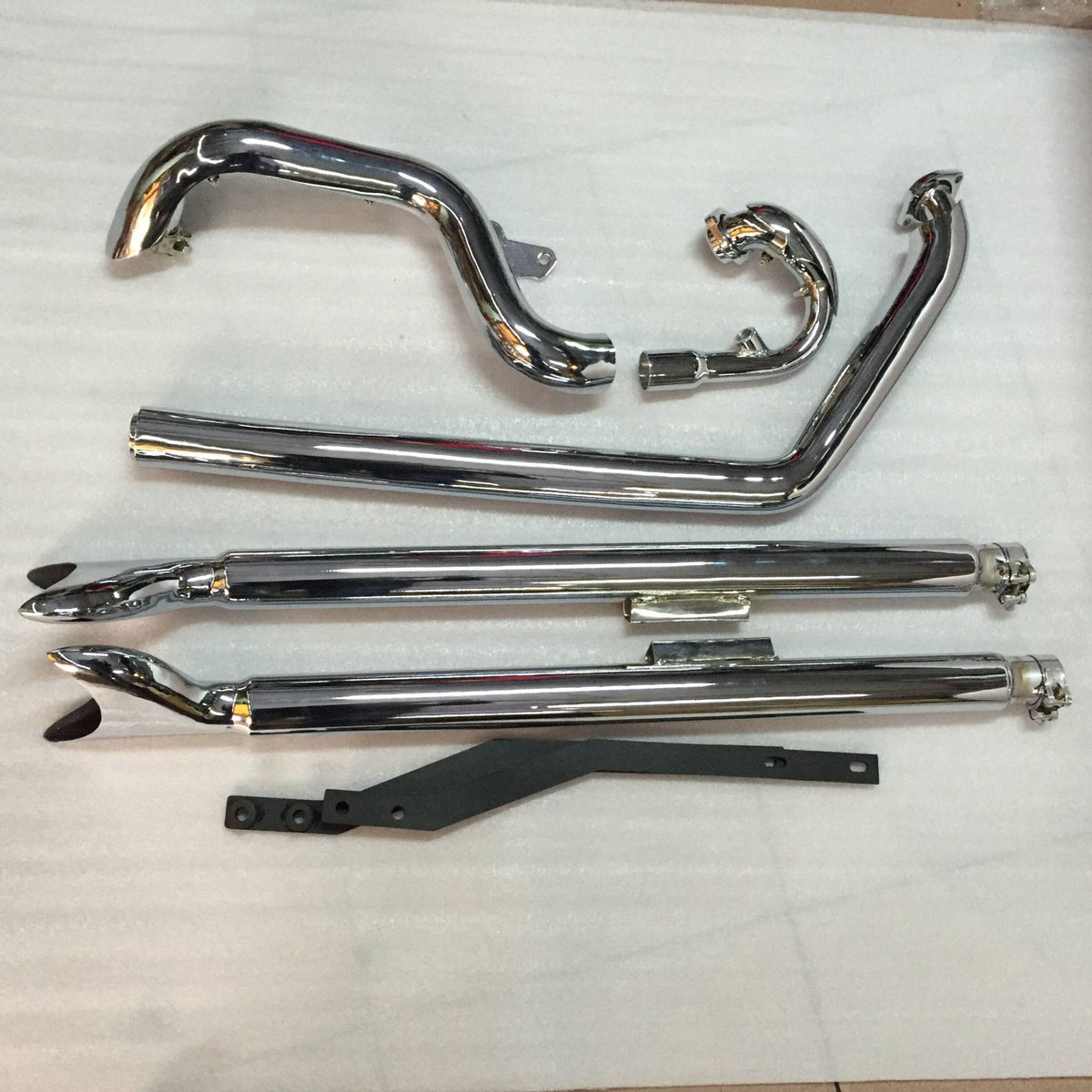 Motorcycle Chrome Dual Exhaust System For Harley Softail Breakout FXSB 2013-2016 Fatboy FLSTF 2005-2017 Night Train FXSTB 07-09