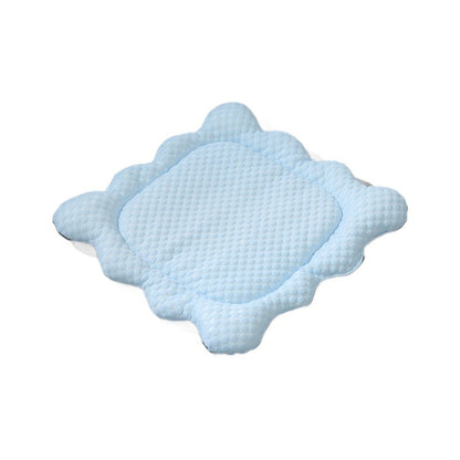 Tapete Gela Pet, Almofada de Seda Macia para Pet, Feito de Tecido Fresco de Grande Porte com Textura Delicada e Superfície Lisa, Adequado para Uso no Verão